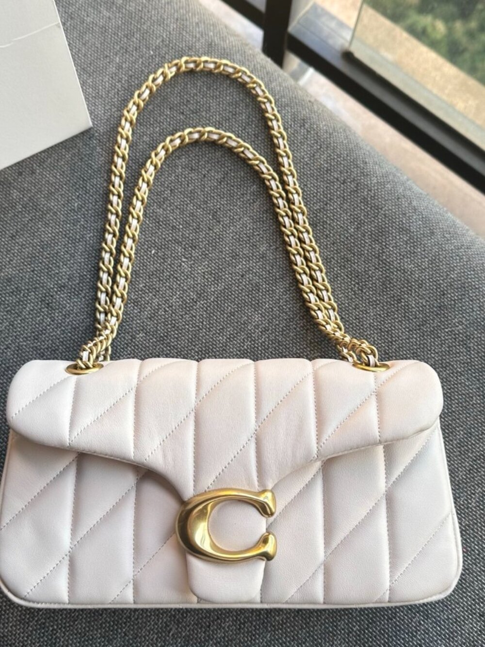 Coach Tabby 26 Shoulder Bag Crossbody Authentic - Picture 5 of 6